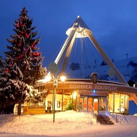 Skis Aux Pieds, 2 Personnes, Le Corbier Apartmán